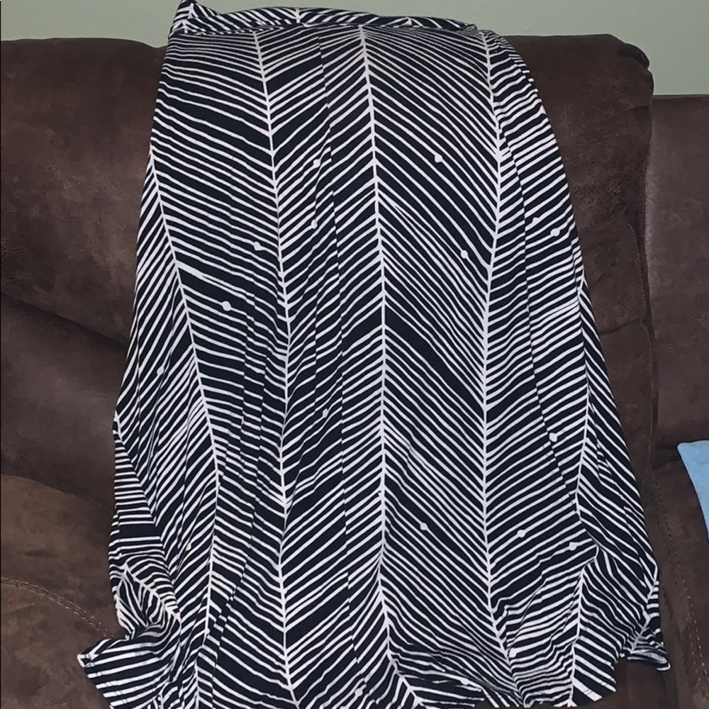 LuLaRoe skirt